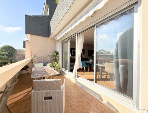 Квартира, Rueil-Malmaison, Hauts-de-Seine