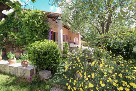 Maison de luxe à Seillans, Var