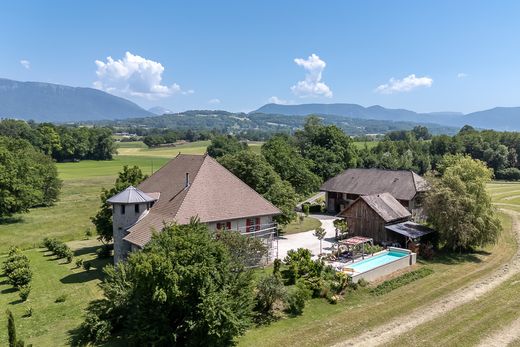 Zamek w Marigny-Saint-Marcel, Haute-Savoie