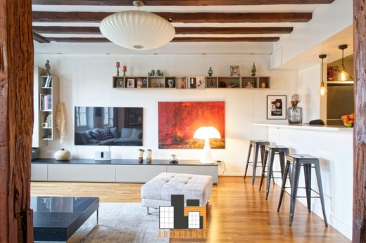 Apartment / Etagenwohnung in Straßburg, Bas-Rhin