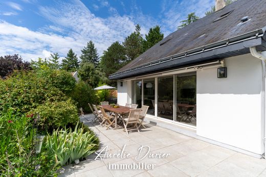 Luxus-Haus in Luynes, Indre-et-Loire