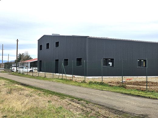 ‏משרד ב  Anneyron, Drôme