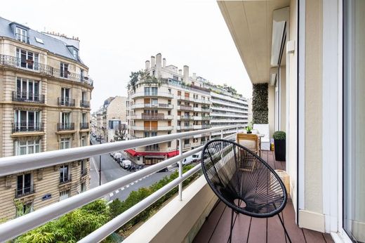 Apartment in La Muette, Auteuil, Porte Dauphine, Paris