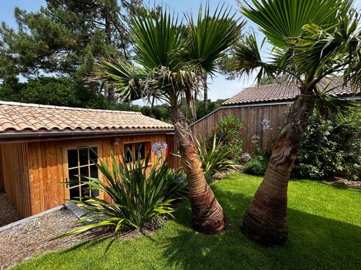 Πολυτελή κατοικία σε Lège-Cap-Ferret, Gironde