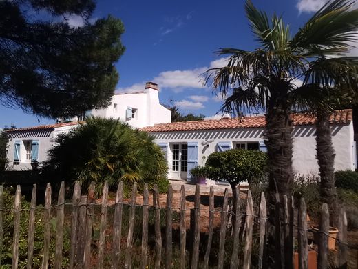 Noirmoutier-en-l'Île, Vendéeの高級住宅