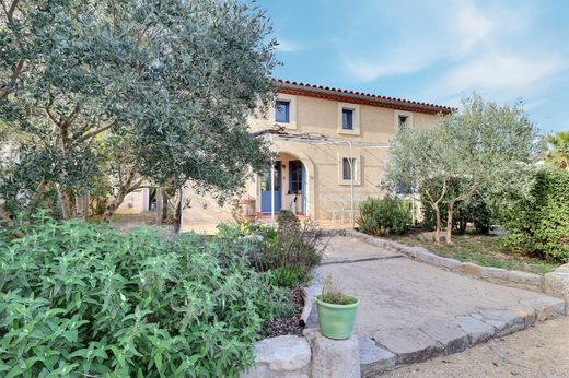 Luxury home in Saint-Bauzille-de-Montmel, Hérault