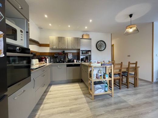 Apartment / Etagenwohnung in Les Houches, Haute-Savoie