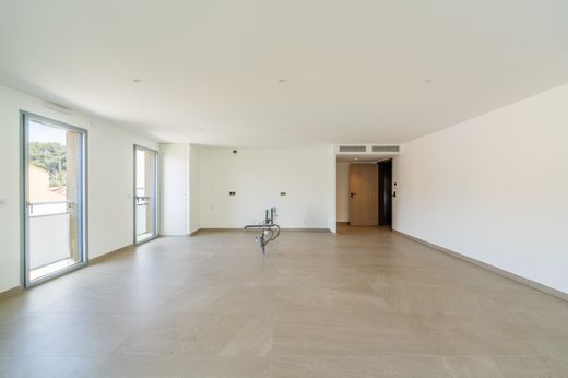 Apartment in Sanary-sur-Mer, Var