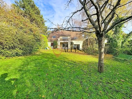 Casa di lusso a Groslay, Val d'Oise