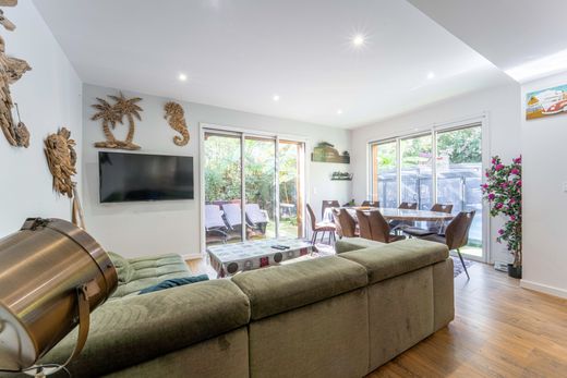 Luxury home in La Teste-de-Buch, Gironde