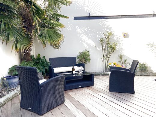 Luxury home in Les Sables-d'Olonne, Vendée