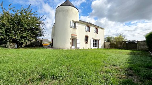 Luxus-Haus in Paulx, Loire-Atlantique