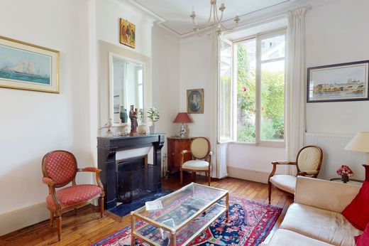 Luxury home in Orléans, Loiret