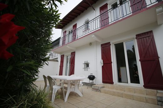 호화 저택 / Saint-Jean-de-Luz, Pyrénées-Atlantiques