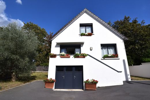 Luxury home in Caen, Calvados