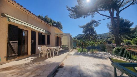 Villa in Le Pradet, Var