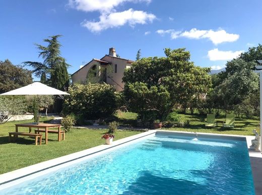 Luxury home in Bédoin, Vaucluse