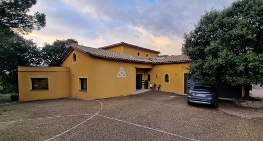 Villa in Malves-en-Minervois, Aude