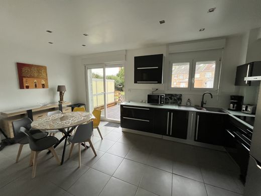 Luksusowy dom w Dunkierka, North