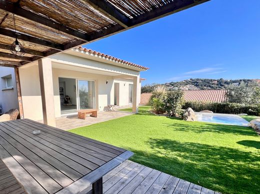 Villa in Sainte-Lucie de Porto-Vecchio, South Corsica