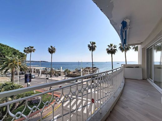 Daire Juan-les-Pins, Alpes-Maritimes