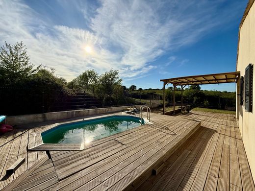 Villa en Saint-Aunès, Herault