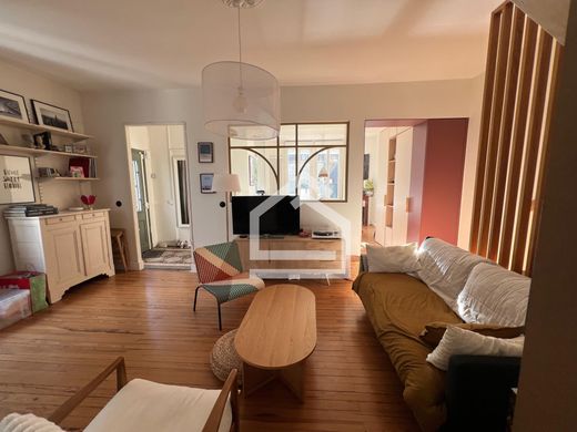 Luxury home in Talence, Gironde