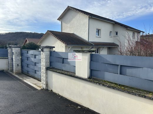 Luxury home in Chozeau, Isère