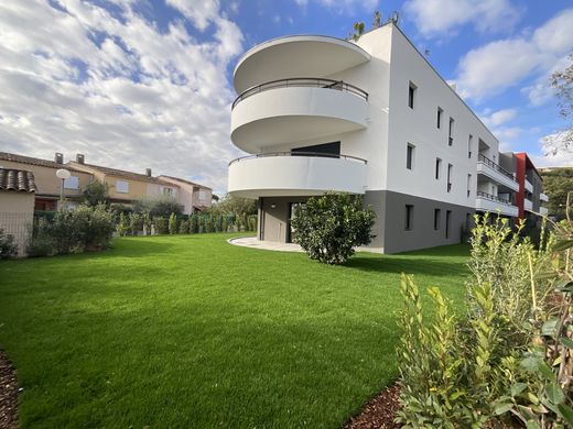 Apartamento - Villeneuve-Loubet, Alpes Marítimos