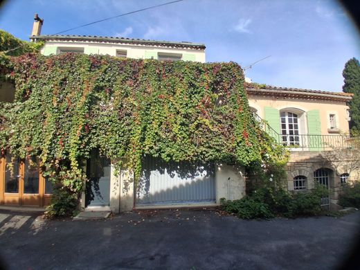 Casa di lusso a Fontvieille, Bocche del Rodano