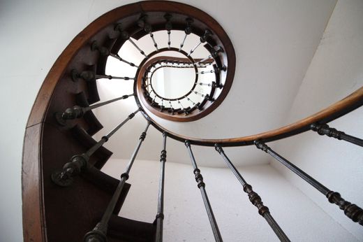 Casa de luxo - Nuits-Saint-Georges, Cote d'Or