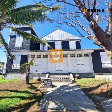 Ufficio a Saint-Denis, Riunione