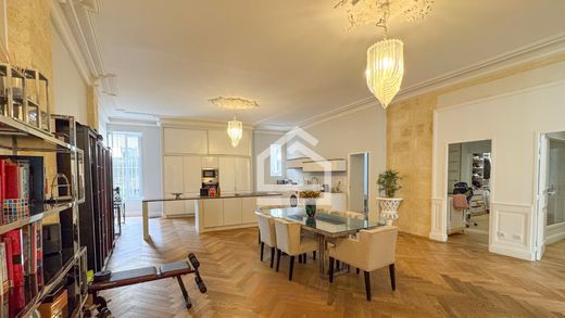 Apartment in Bordeaux, Gironde