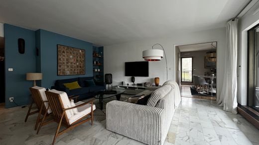 Apartment in Le Chesnay, Yvelines