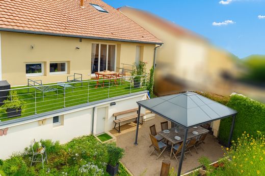 Casa de lujo en Puttelange-lès-Thionville, Mosela