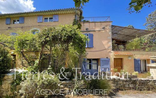 Luxe woning in Apt, Vaucluse