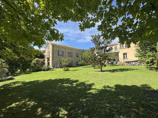 Πολυτελή κατοικία σε La Motte-du-Caire, Alpes-de-Haute-Provence