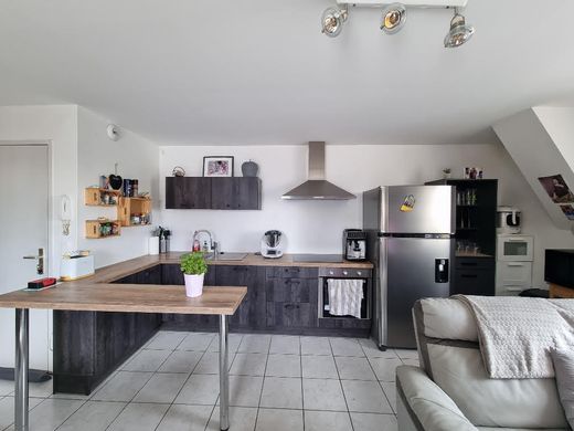 Casa di lusso a Audun-le-Roman, Meurthe et Moselle