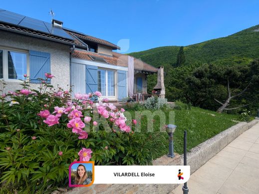 Casa di lusso a Saint-Martin-le-Vinoux, Isère