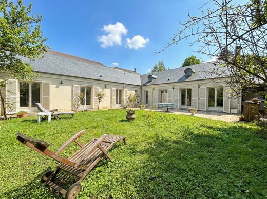 Casa de lujo en Rueil-Malmaison, Altos de Sena