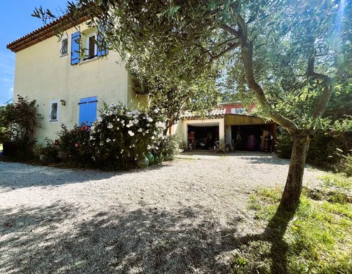 Maison de luxe à Levens, Alpes-Maritimes