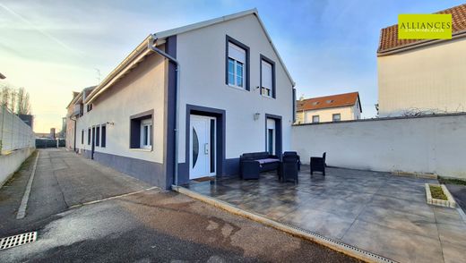 Casa de lujo en Mulhouse, Alto Rin