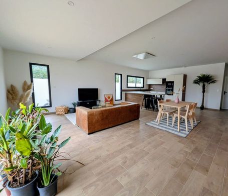 Luxury home in Narbonne, Aude