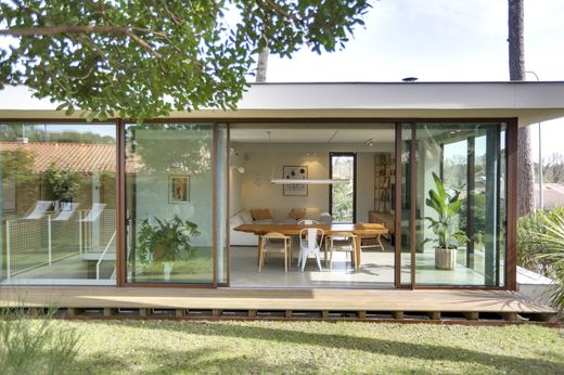Luxury home in Capbreton, Landes