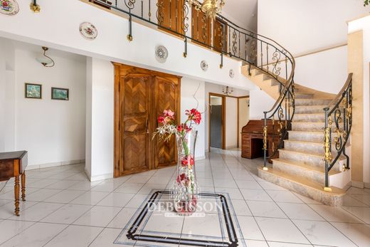 豪宅  Anzin-Saint-Aubin, Pas-de-Calais