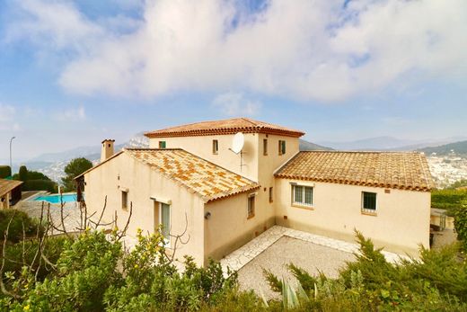 Luxus-Haus in La Turbie, Alpes-Maritimes