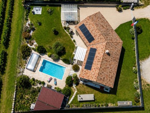 Villa Bourg-Saint-Andéol, Ardèche