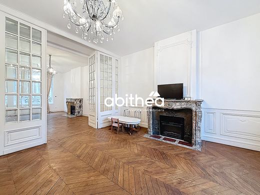 Maison de luxe à Arras, Pas-de-Calais