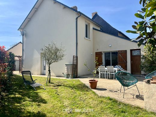 Luxury home in Noyal-Châtillon-sur-Seiche, Ille-et-Vilaine