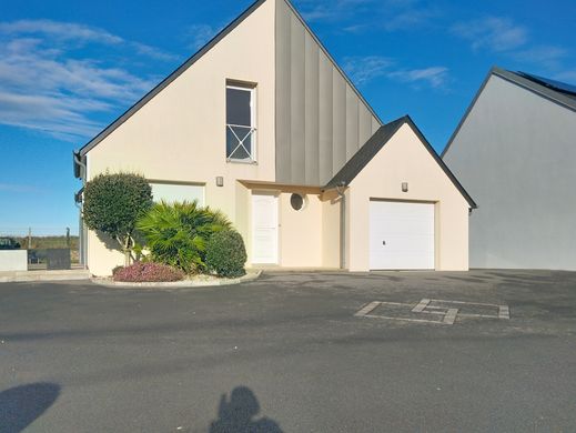 Casa de lujo en Jullouville, Mancha